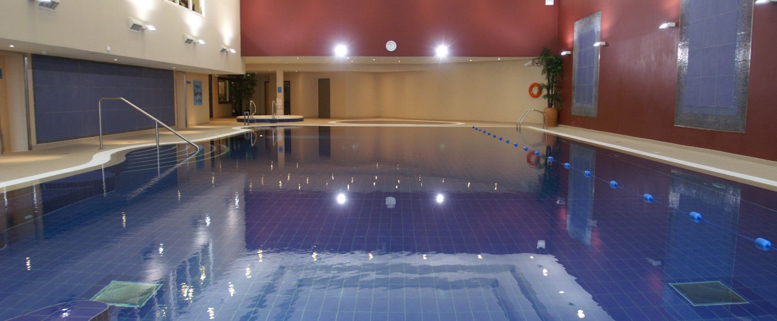 Westgrove Hotel pool